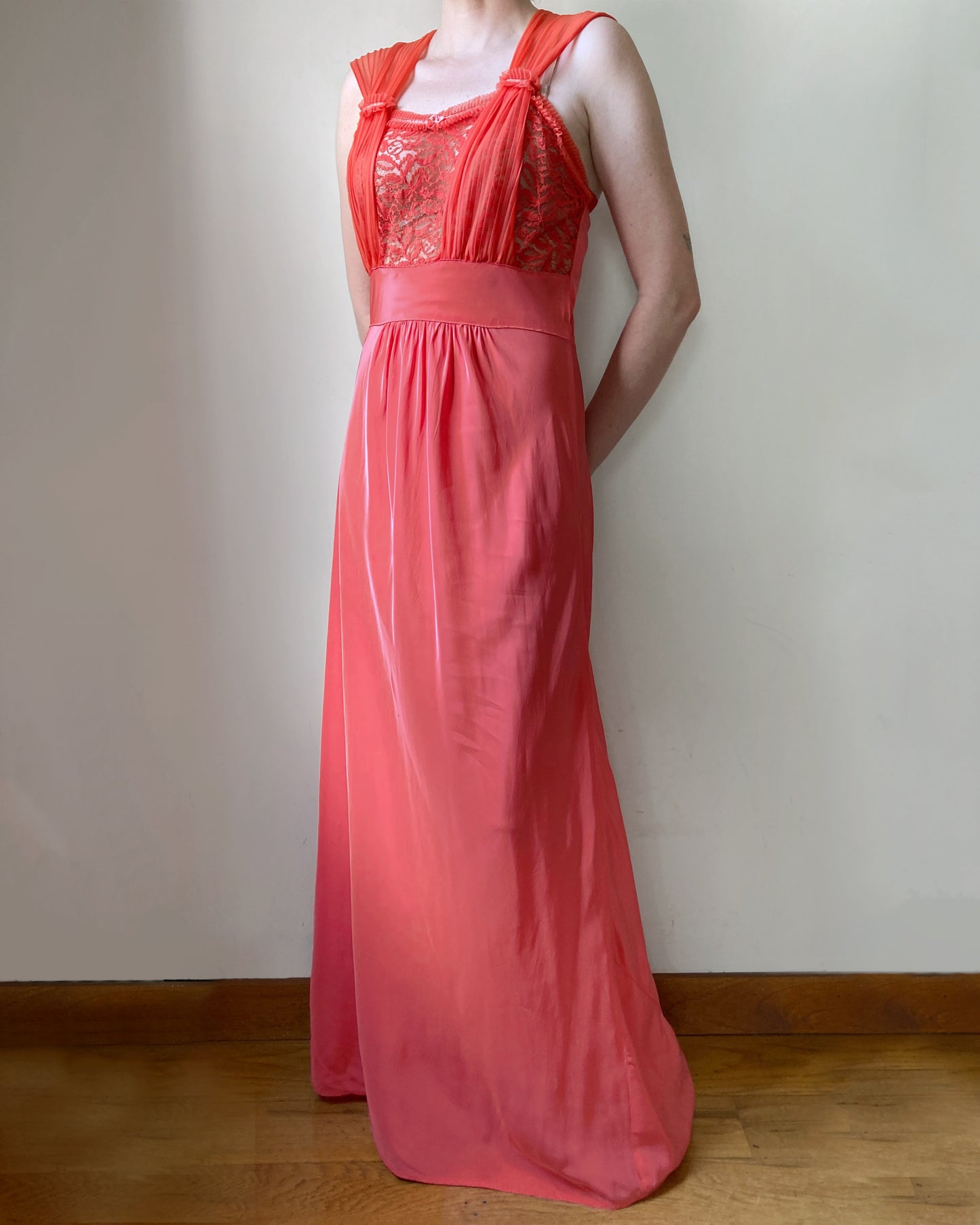 1940s Rayon & Lace Maxi Negligée–M