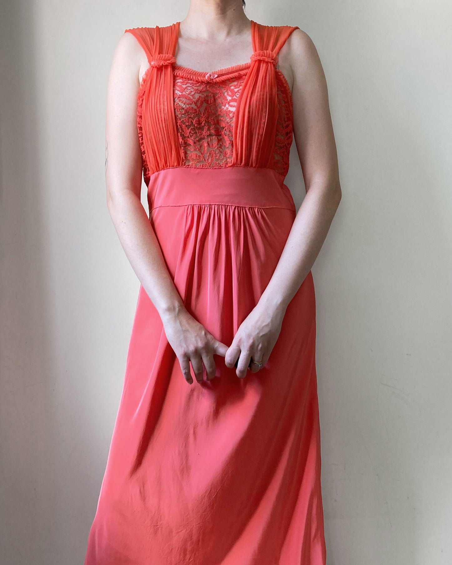 1940s Rayon & Lace Maxi Negligée–M