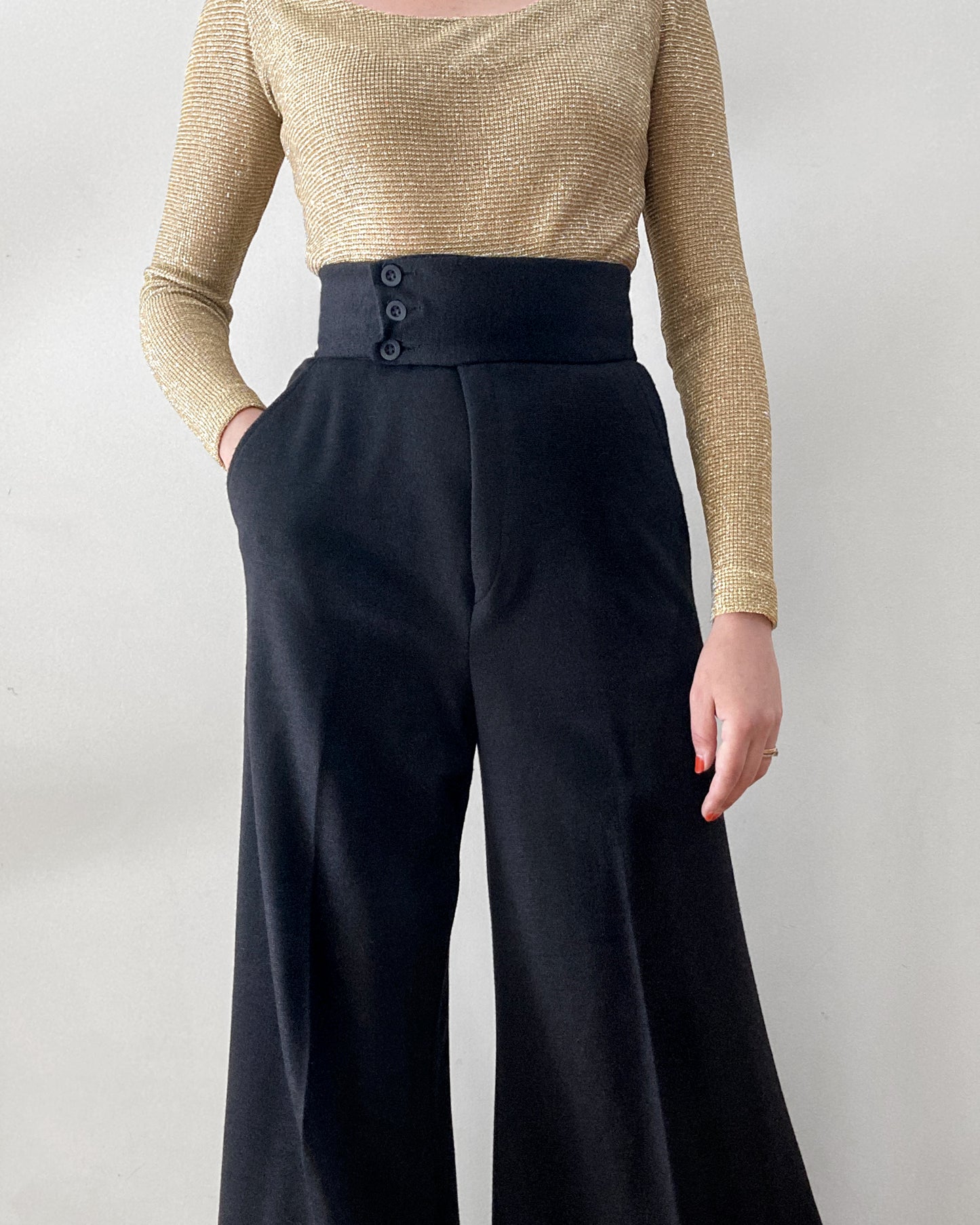 1970s Elephant Bells–Size 6